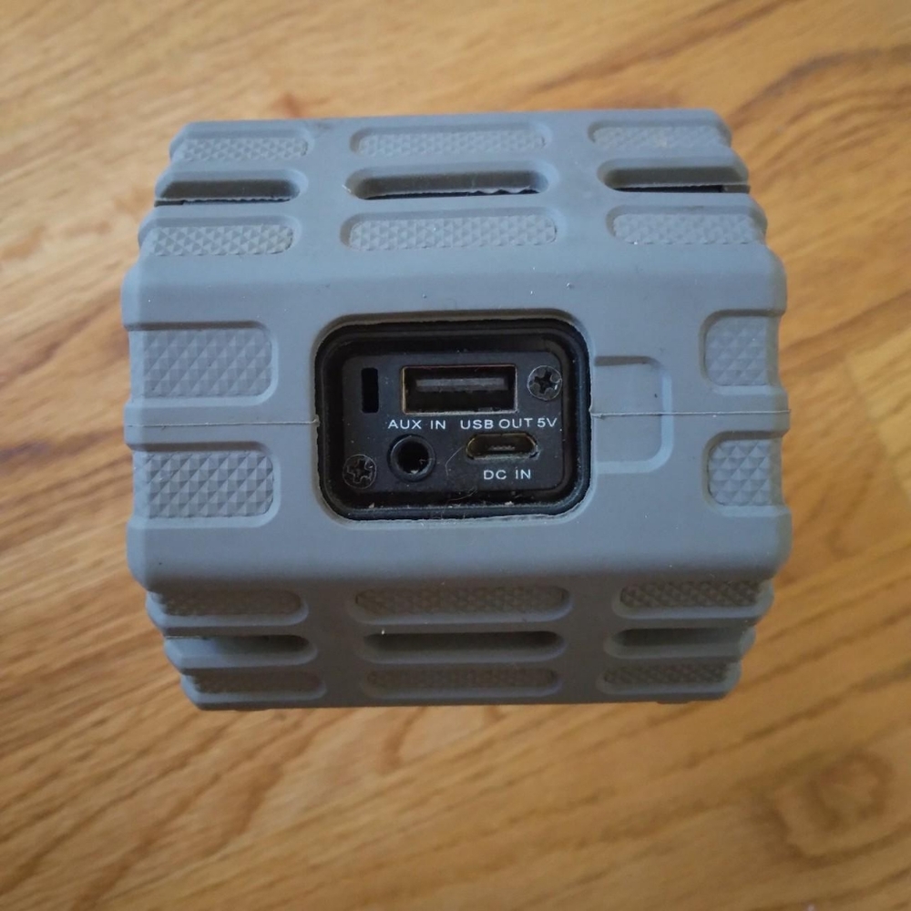 altec lansing life jacket bluetooth speaker - Picture 3 of 6